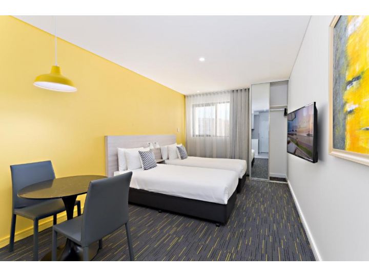 Value Suites Green Square Hotel, Sydney - imaginea 14