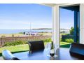 Victor Harbor Beachfront Bliss + WiFi Guest house, Victor Harbor - thumb 15