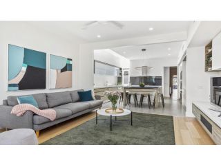 BOUTIQUE STAYS - Victorian Vogue, Richmond House Guest house, Melbourne - 2