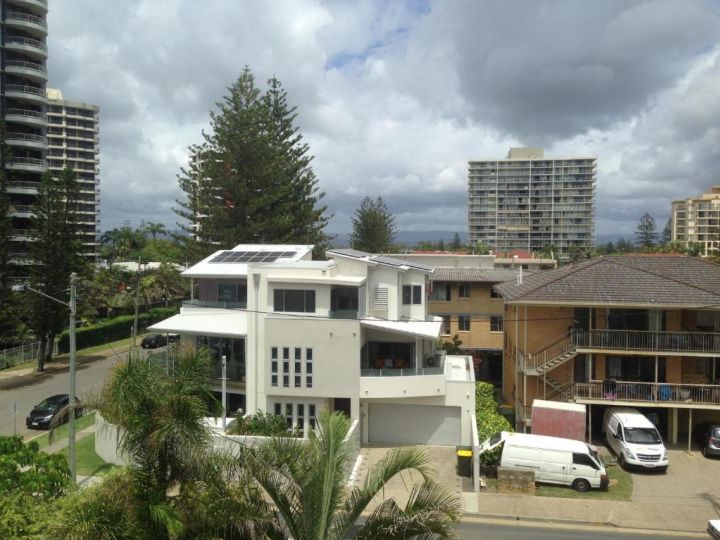 Villa Garfield Surfers Paradise Guest house, Gold Coast - imaginea 1