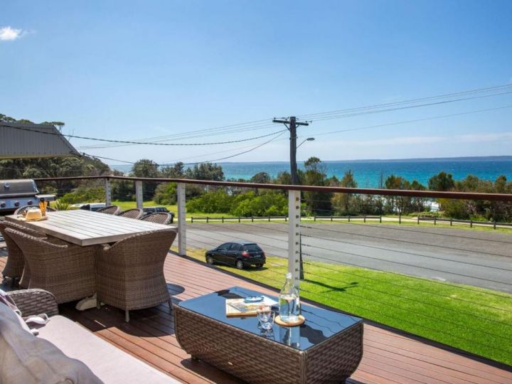 Villa Killara Gorgeous Ocean Views and Just Metres from the Sand Guest house, Vincentia - imaginea 1