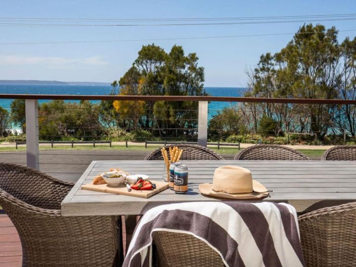 Villa Killara Gorgeous Ocean Views and Just Metres from the Sand Guest house, Vincentia - imaginea 2