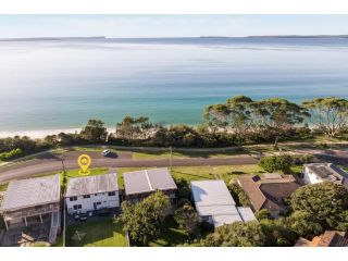 Villa Killara Gorgeous Ocean Views and Just Metres from the Sand Guest house, Vincentia - 5