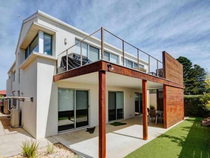 Villa Moyne - located in a quiet cul de sac and designed for beach families Guest house, Port Fairy - imaginea 20