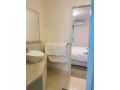 Villa A 3 bed room 2 bath room accomodation Guest house, Perth - thumb 18