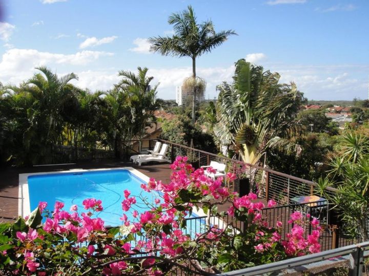 Villa with Views & Pool Guest house, Gold Coast - imaginea 17