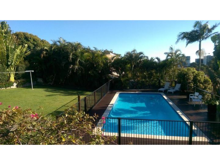 Villa with Views & Pool Guest house, Gold Coast - imaginea 20