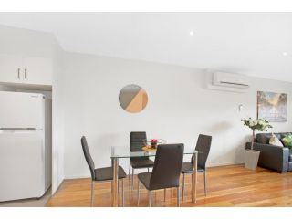 Astra Apartments Glen Waverley @ViQi Apartment, Glen Waverley - 2