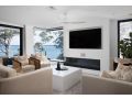 Vueone - Nelson Bay Beach House that is pure luxury Guest house, Nelson Bay - thumb 1