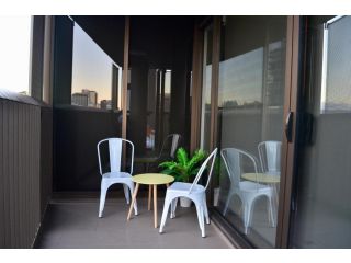 VUEonKW Apartment, Adelaide - 5