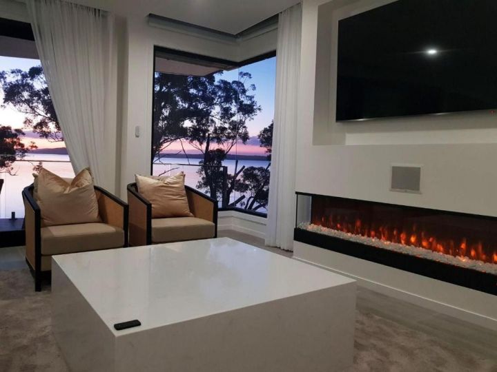 Vuetwo - Nelson Bay Beach House that is pure luxury Guest house, Nelson Bay - imaginea 7