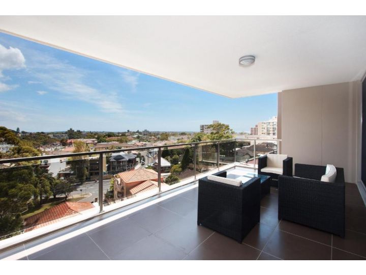The Junction Palais - Modern and Spacious 2BR Bondi Junction Apartment Close to Everything Apartment, Sydney - imaginea 1