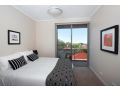 The Junction Palais - Modern and Spacious 2BR Bondi Junction Apartment Close to Everything Apartment, Sydney - thumb 8