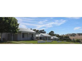 Wagga Wagga Country Cottages Bed and breakfast, Wagga Wagga - 2