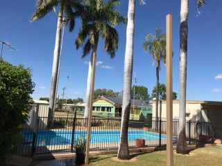 Wagon Wheel Motel Hotel, Queensland - 3