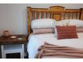 Wagtail Nest Country Retreat - Longford Vic 3851 Bed and breakfast, Sale - thumb 9