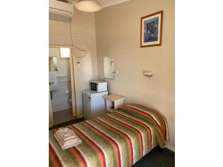 Walgett Motel Hotel, New South Wales - 2