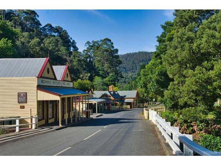 Walhalla Guesthouses Guest house, Walhalla - imaginea 14