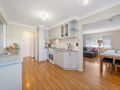 Walk to Everything In Huskisson Central Location and Sleeps 10 Guest house, Huskisson - thumb 8