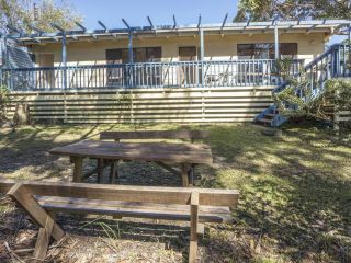 Wallder Cottage Guest house, Narrawallee - 4