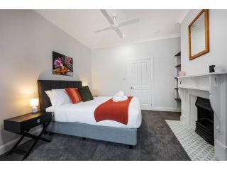 'Waratah Up Douro' Sunny Central Mudgee Escape Guest house, Mudgee - 5