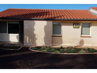 Warmont Apartments Self Contained Home Apartment, Whyalla - 1