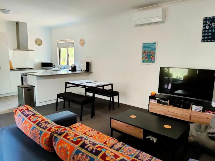 Warren Retreat - cozy and tranquil 2 brm home Guest house, Nannup - imaginea 13