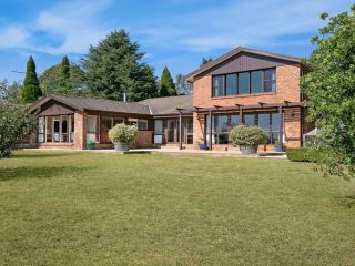 Warrington Park - Bendooley Hill Guest house, Berrima - 4
