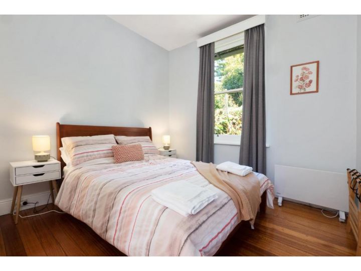 Warwick St Retreat! 3 Bedroom House With Parking Guest house, Hobart - imaginea 3