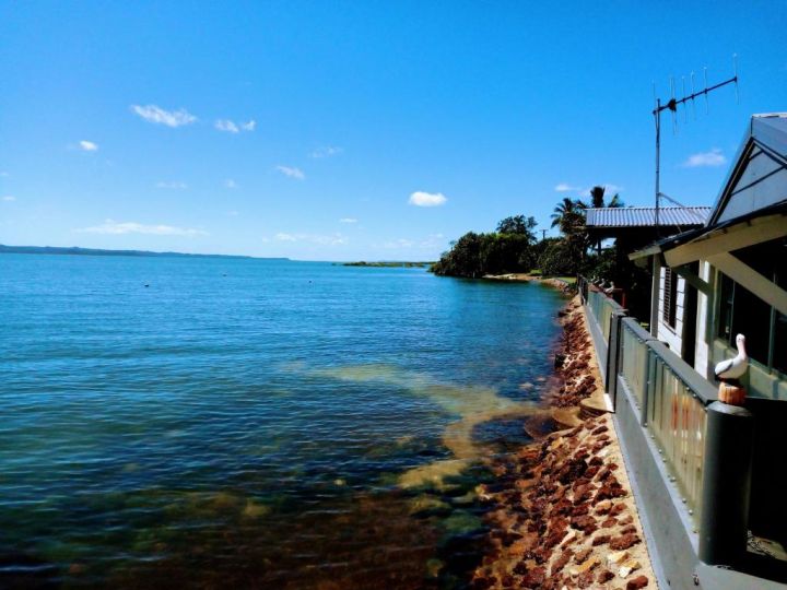 Nature Lovers Waterfront Paradise In Boonooroo Villa, Queensland - imaginea 11