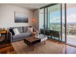 Water Views Surfers Paradise Private Apartment - Central Location Apartment, Gold Coast - 4