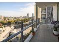 Water Views Surfers Paradise Private Apartment - Central Location Apartment, Gold Coast - thumb 16