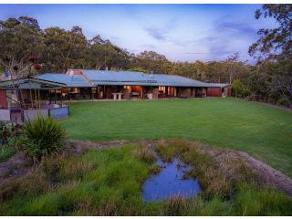 Waterfall Springs Retreat & Wildlife Sanctuary Guest house, New South Wales - 4