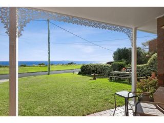 WATERFRONT - BAY VIEWS - Edgewater Springs Guest house, Clifton Springs - 1