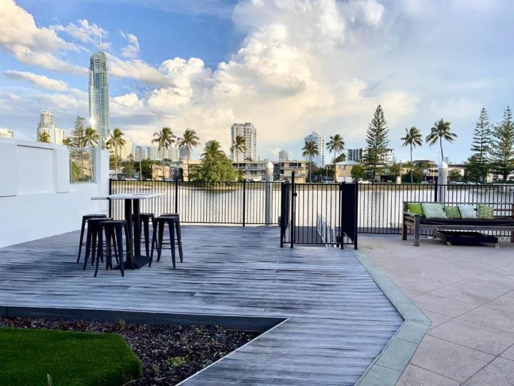 Agalari Holidays House in Surfers Paradise with Pontoon, Pool Guest house, Gold Coast - imaginea 6