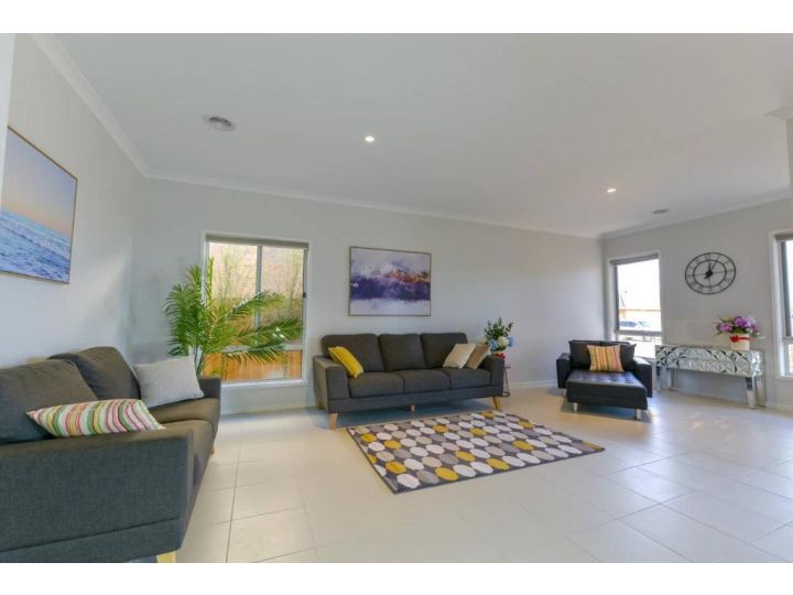Waterfront Grand Villa for Big Group Guest house, Point Cook - imaginea 17