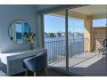 Waterfront Grand Villa for Big Group Guest house, Point Cook - thumb 9