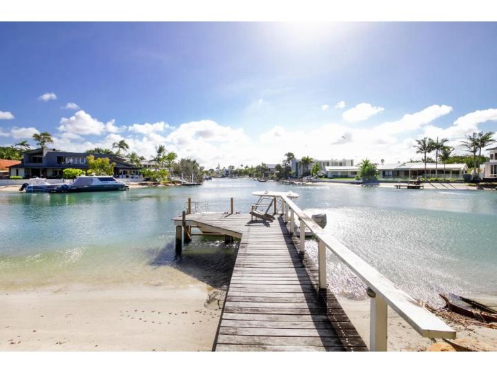 Waterfront on Witta Circle Guest house, Noosa Heads - imaginea 2