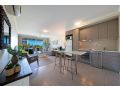 Waterlily - One Bedroom Apartment Apartment, Airlie Beach - thumb 4