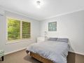 Spacious House with Balcony & Pool, Walks to Beach Guest house, Terrigal - thumb 9