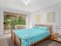 Spacious House with Balcony & Pool, Walks to Beach Guest house, Terrigal - thumb 10
