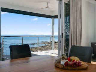 Waters Edge on Fleurieu - 14 Paradise Drive Guest house, South Australia - 4