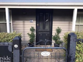 Waterside Cottage Guest house, Daylesford - 1