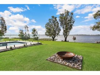 Waterview Place Holiday House Guest house, Yarrawonga - 1