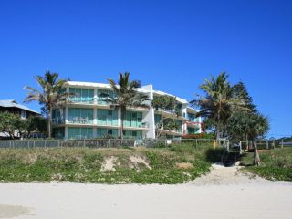 WAVES 203 ON CURRUMBIN Apartment, Gold Coast - 4