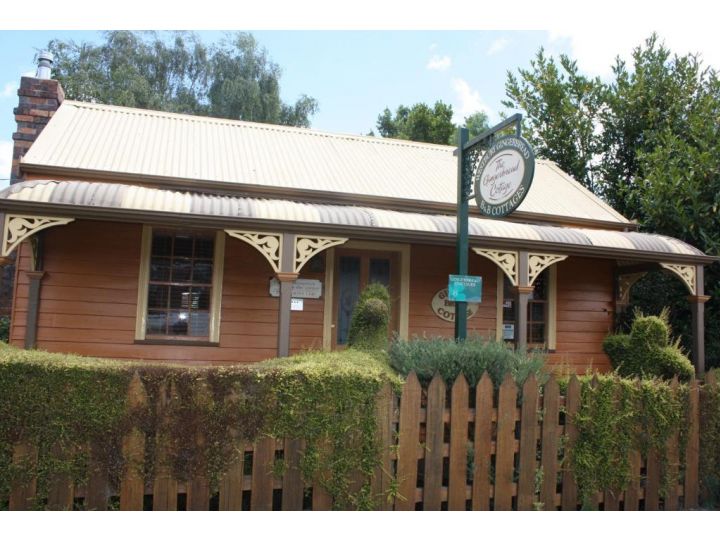 Westbury Gingerbread Cottages Bed and breakfast, Tasmania - imaginea 1
