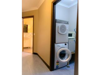 Westside Studio Apartments Hotel, Armidale - 3