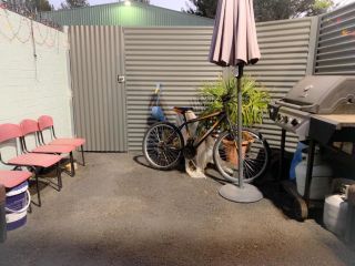 Westside Studio Apartments Hotel, Armidale - 5