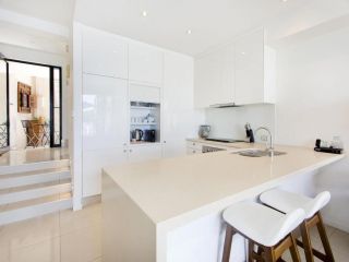 Weyba Quays Townhouse 7 Peza Court 6 Guest house, Noosa Heads - 4