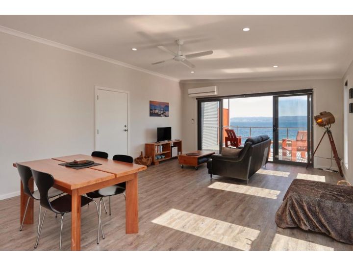 Whale Watcher 2 Apartment, Coles Bay - imaginea 8
